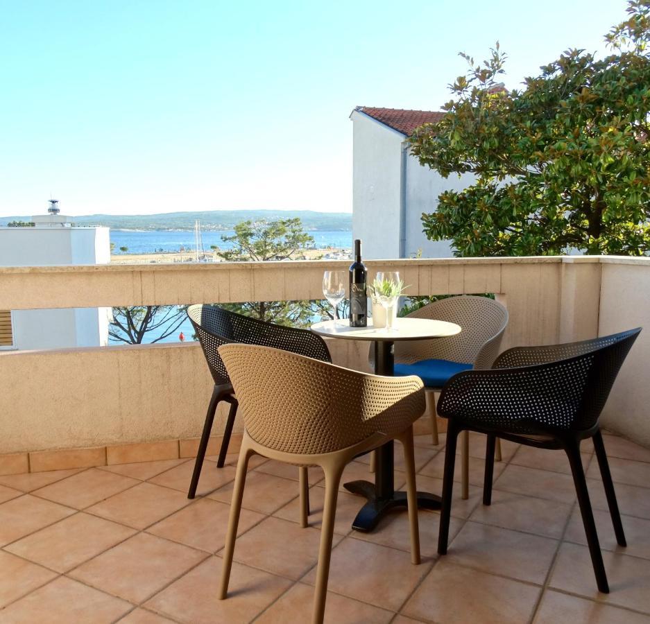 Apartmani Crikvenica 30072 - Goran Exterior foto